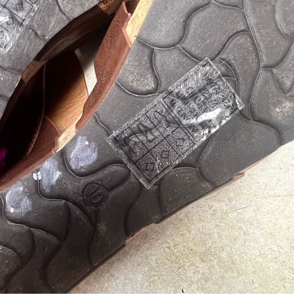 Pierre Dumas Women's Chantal-4 Wedge Sandal Sz 10 in Whiskey Like New! - Picture 7 of 10